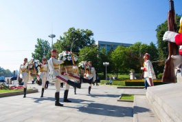 Президент Республики Молдова почтил память господаря Штефана Великого