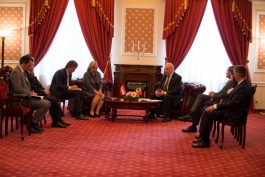 Moldovan president accepts credentials of three ambassadors