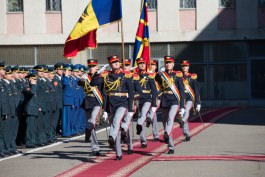 Moldovan president assists at 25th anniversary of National Army