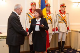 Președintele Timofti a înmânat distincții de stat, în cadrul unei ceremonii