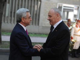 Nicolae Timofti a avut o întrevedere cu președintele Armeniei, Serzh Sargsyan