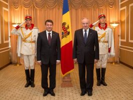 Николае Тимофти принял верительные грамоты Чрезвычайного и Полномочного Посла Туркменистана