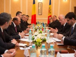 Президент Николае Тимофти встретился с президентом Румынии Траяном Бэсеску