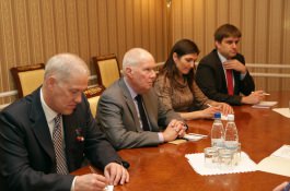 Președintele Republicii Moldova, Igor Dodon, s-a întîlnit cu Reprezentantul personal al Preşedintelui în exerciţiu OSCE pentru combaterea antisemitismului, Rabinul Andrew Baker