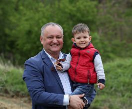 Igor Dodon a participat la deschiderea Campionatului de motocros