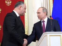 Igor Dodon efectuează o vizită la Moscova