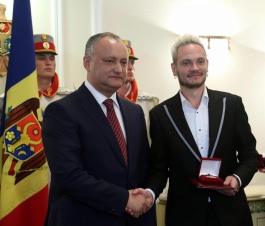 Interpreţii formaţiei ”SunStroke Project” au primit distincții de stat