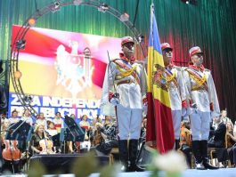 Николае Тимофти принял участие в праздничном концерте по случаю 22-й годовщины провозглашения Независимости Республики Молдова