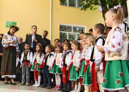 Președintele Republicii Moldova a participat la deschiderea grădiniței din satul natal Sadova   