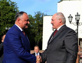 Președintele Igor Dodon a avut o întrevedere cu Preşedintele Republicii Belarus, Aleksandr Lukaşenko