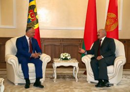 Președintele Igor Dodon a avut o întrevedere cu Preşedintele Republicii Belarus, Aleksandr Lukaşenko