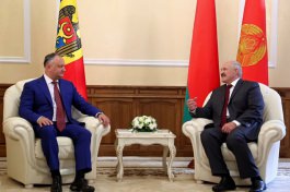 Președintele Igor Dodon a avut o întrevedere cu Preşedintele Republicii Belarus, Aleksandr Lukaşenko