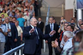 Президент Республики Молдова принял участие в официальной церемонии открытия международного фестиваля «Славянский Базар»