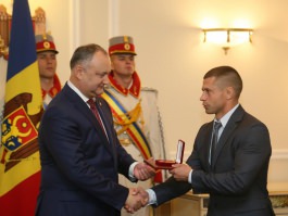 Moldovan president hands state distinctions