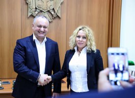 Igor Dodon, președintele Republicii Moldova a avut o întîlnire neformală cu reprezentanţii societăţii civile din Transnistria