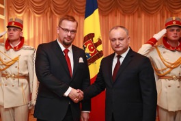 Președintele Igor Dodon a primit scrisorile de acreditare din partea ambasadorilor Ungariei,Republicii Polone și Republicii Malta, cu reședința la Varșovia