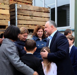 Igor Dodon visited the enterprise "Bucuria Saturn" in the village of Rudi ', Soroca district