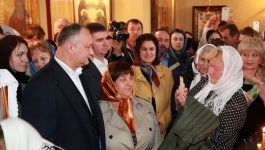 Igor Dodon took part in the Divine Liturgy at the the Church of the Holy Great Martyr Catherine in Rome