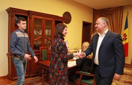 President of Moldova had a traditional reception of citizens