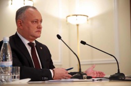 Astăzi, în cadrul unui dialog în format larg cu reprezentanții mass-media, Președintele Republicii Moldova, Igor Dodon a prezentat un raport la un an de mandat prezidențial