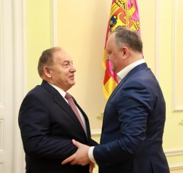 Președintele Igor Dodon s-a întîlnit cu Ambasadorul Extraordinar şi Plenipotențiar al Republicii Turcia în Republica Moldova