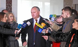 The President of the Republic of Moldova, Igor Dodon, together with the former Ambassador of the Republic of Turkey Hulusi Kilic, started the work on the repair and restoration of the building of the Presidency of the Republic of Moldova.