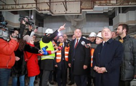 The President of the Republic of Moldova, Igor Dodon, together with the former Ambassador of the Republic of Turkey Hulusi Kilic, started the work on the repair and restoration of the building of the Presidency of the Republic of Moldova.