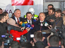 The President of the Republic of Moldova, Igor Dodon, together with the former Ambassador of the Republic of Turkey Hulusi Kilic, started the work on the repair and restoration of the building of the Presidency of the Republic of Moldova.