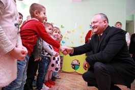 Președintele Igor Dodon a vizitat două instituții preșcolare din raionul Cahul