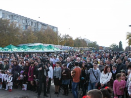 President of the Republic of Moldova Nicolae Timofti participated in the events dedicated to the Floresti City’s Day