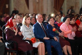 Igor Dodon a participat la concertul de caritate organizat cu prilejul Zilei Internaționale a Femeii – 8 martie