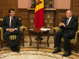 Николае Тимофти провел встречу с президентом Европейского шахматного союза Сильвио Данаиловым