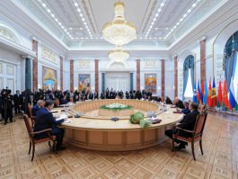 President Nicolae Timofti participated in the Summit of Heads of State of the Commonwealth of Independent States (CIS) held in Minsk, capital city of Belarus