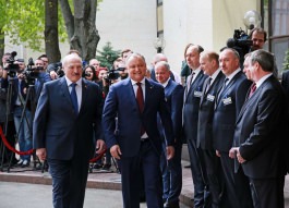 Președintele Republicii Moldova, Igor Dodon, a avut o întrevedere cu Preşedintele Republicii Belarus, Aleksandr Lukaşenko, aflat în Moldova la invitaţia șefului statului nostru