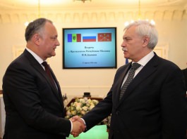 Președintele Republicii Moldova, Igor Dodon, a avut o întrevedere cu Guvernatorul Sankt Petersburgului, Gheorghi Poltavcenko