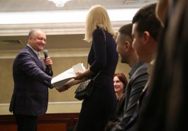 Igor Dodon a avut o întrevedere cu studenții moldoveni din Sankt Petersburg