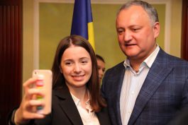 Igor Dodon a avut o întrevedere cu studenții moldoveni din Sankt Petersburg