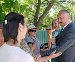 Президент Республики Молдова посетил детские сады города Вулканешты, которые получили помощь со стороны Благотворительного фонда ”Din Suflet”