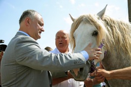 Igor Dodon a participat la evenimentele festive organizate cu prilejul sărbătorii ”Hederlez”