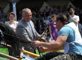 Igor Dodon a participat la evenimentele festive organizate cu prilejul sărbătorii ”Hederlez”