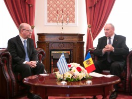 Nicolae Timofti received the accreditation letters of the Greek Ambassador to Moldova Vassilis Papadopoulos