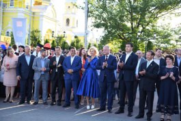 Președintele Igor Dodon a participat la Gala absolvenților din raionul Taraclia și din Găgăuzia