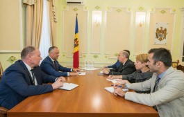 Președintele Republicii Moldova a avut o întrevedere cu Ambasadorul Extraordinar şi Plenipotenţiar al SUA în țara noastră