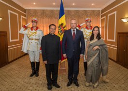 Președintele Republicii Moldova a primit scrisorile de acreditare ale ambasadorului agreat al Republicii India în țara noastră