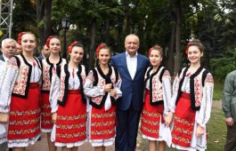 Igor Dodon a participat la cea de-a XVII-a ediție a Festivalului Republican al Etniilor