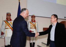 Igor Dodon visited Institute of Mother and Child in Chisinau 