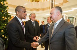 Igor Dodon a avut o întrevedere cu ambasadorii acreditați în Republica Moldova