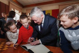 Marele maestru internațional rus de șah, Anatolii Karpov efectuează o vizită în Moldova la invitația Președintelui țării