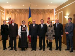 President Nicolae Timofti receives letters of accreditation from five envoys