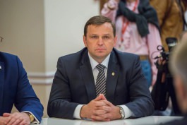 Președintele Republicii Moldova a demarat discuțiile cu liderii PSRM, PDM și cei ai blocului ACUM